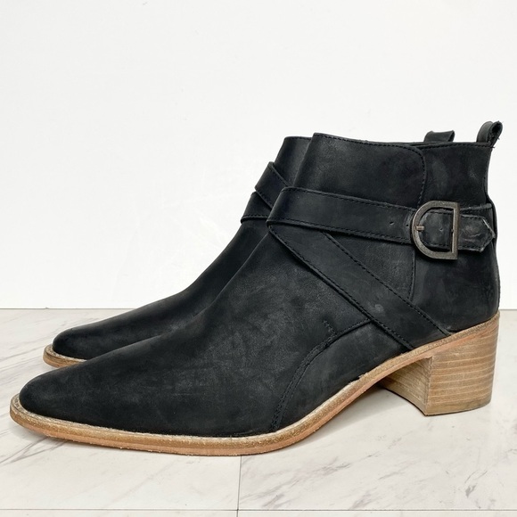 Free People Back Loop Ankle Bootie 8 1/2 - Picture 1 of 14